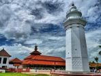 Dari Banten Untuk Islam
